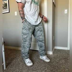 Vintage Air Force Issued Camo Pants